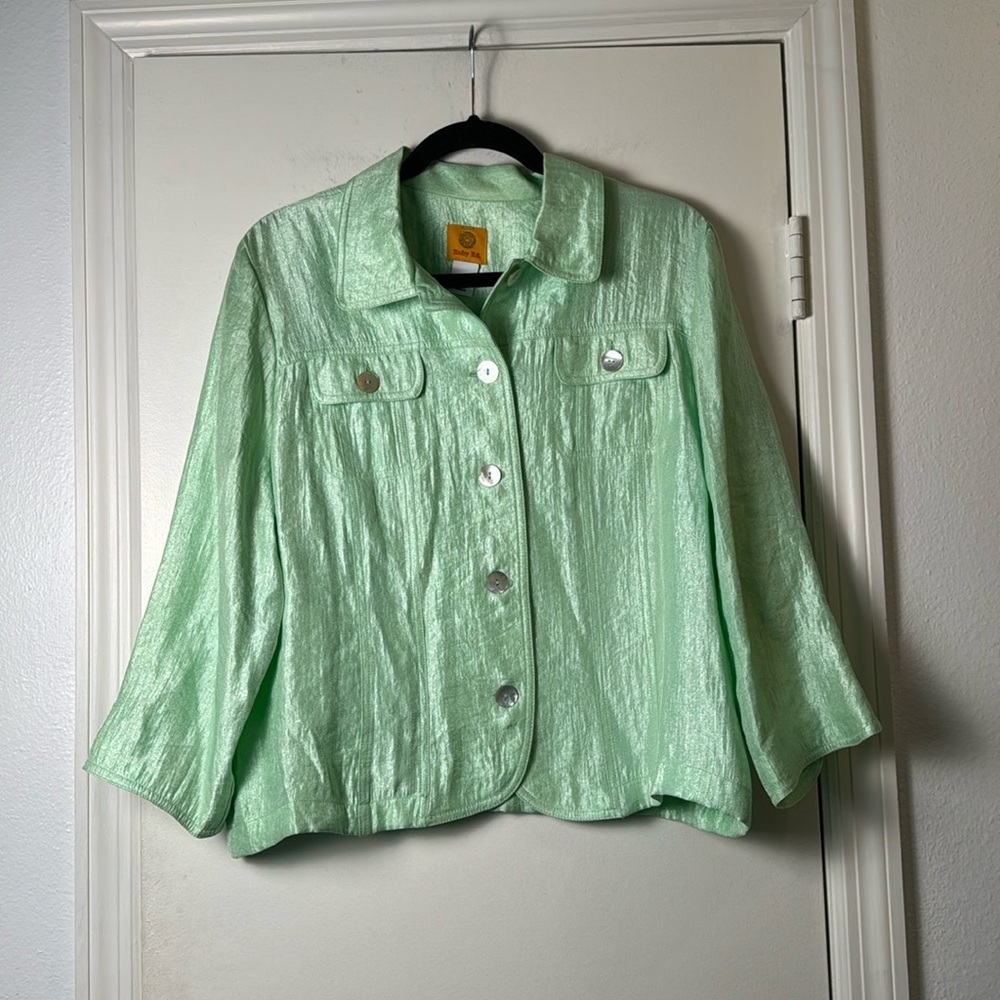 Casual Ruby Rd. Iridescent Green Button Up Spring… - image 1